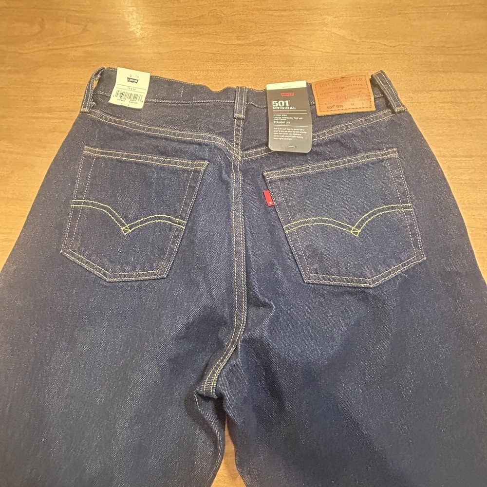 Levis 501 Original Jeans Mens 29x30 Blue Selvedge Button Fly Straight Denim NWT - Picture 7 of 7
